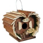 hôtel à oiseaux en bois original